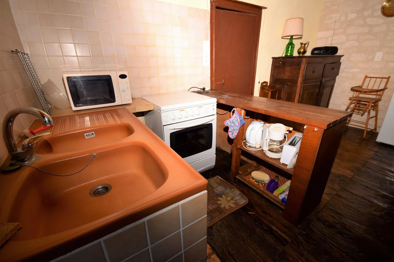 Les Fontanelles-Kitchen