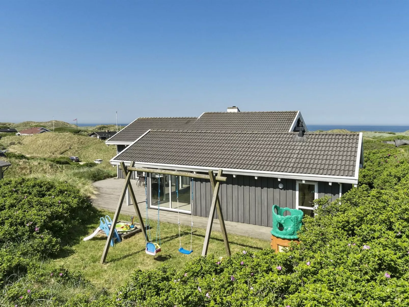 "Romil" - 350m from the sea-Inside