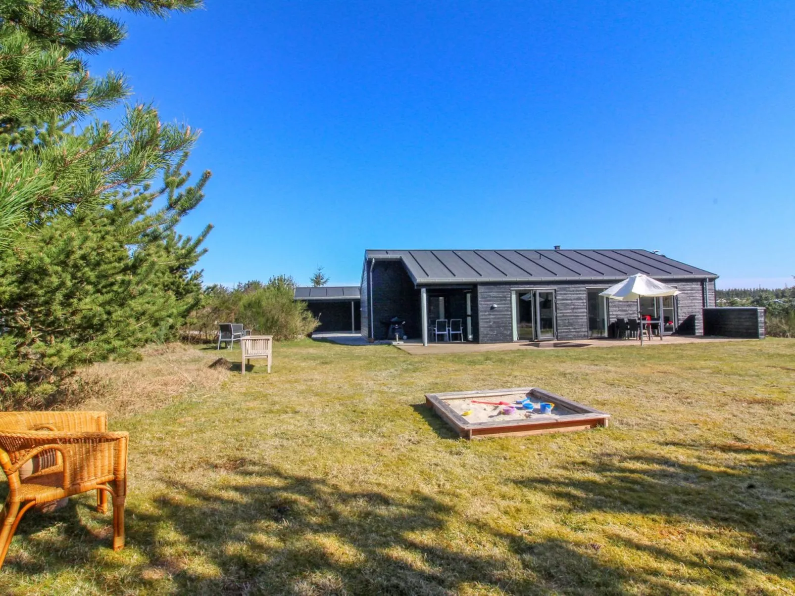 "Aron" - 700m from the sea-Outside