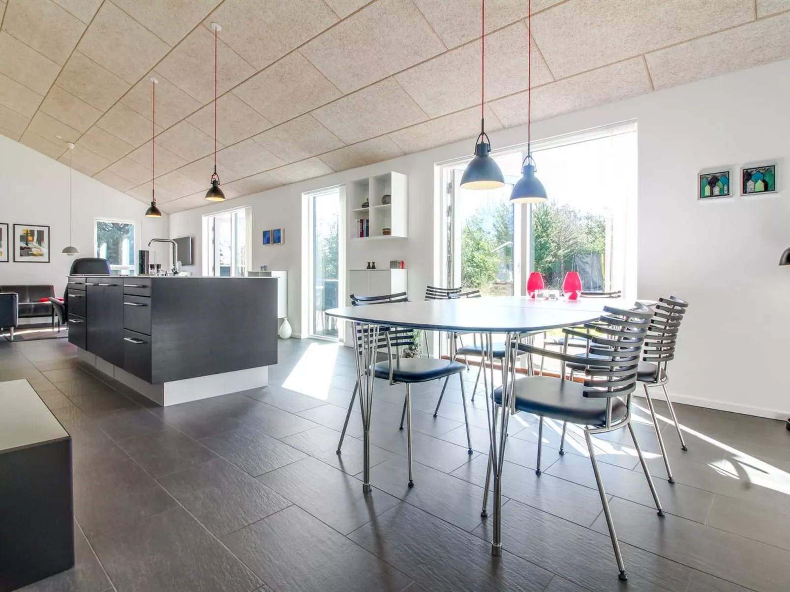 "Aron" - 700m from the sea-Inside