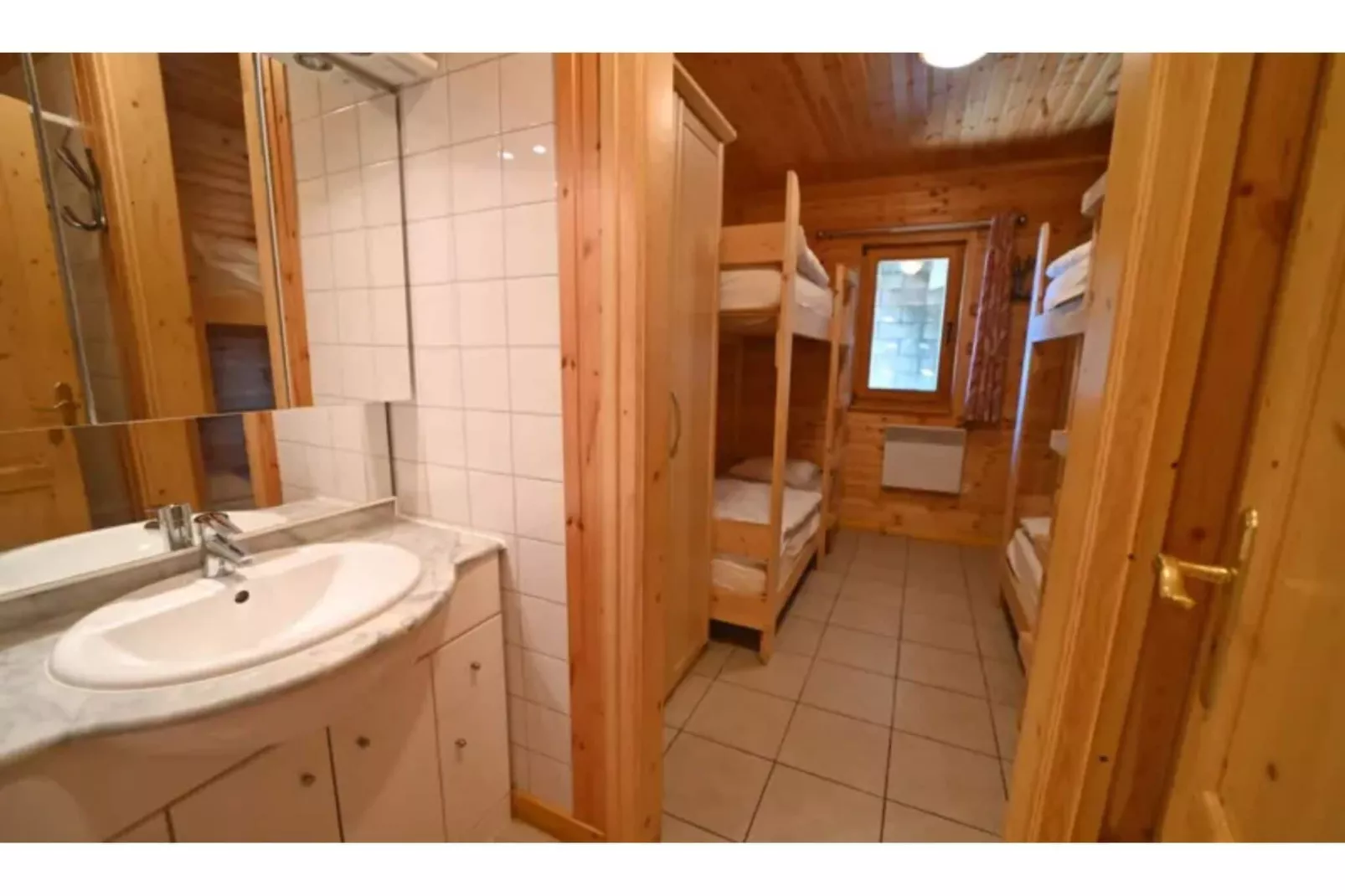 Pluton 4-Bedroom