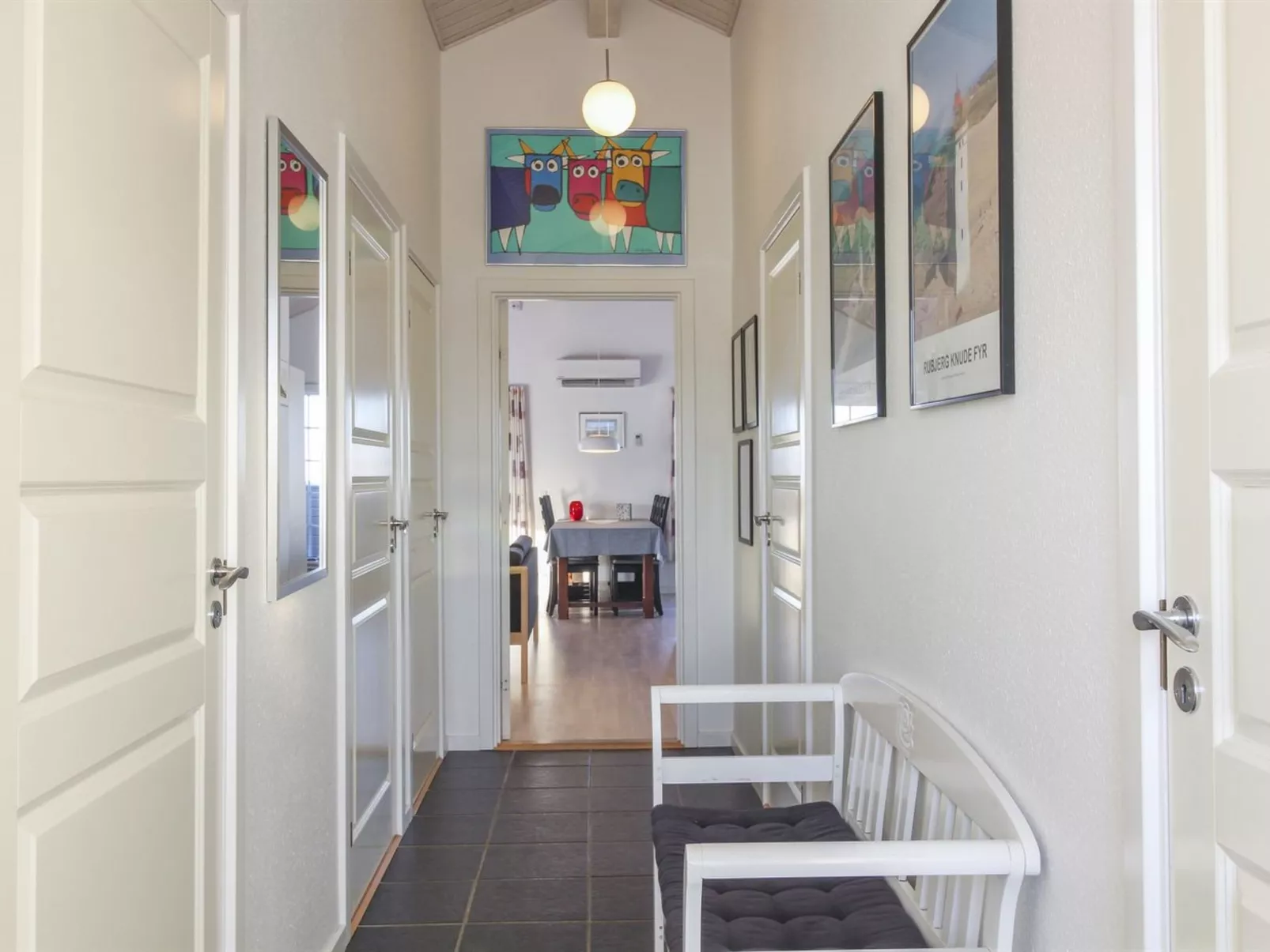 "Anya" - 650m from the sea-Inside