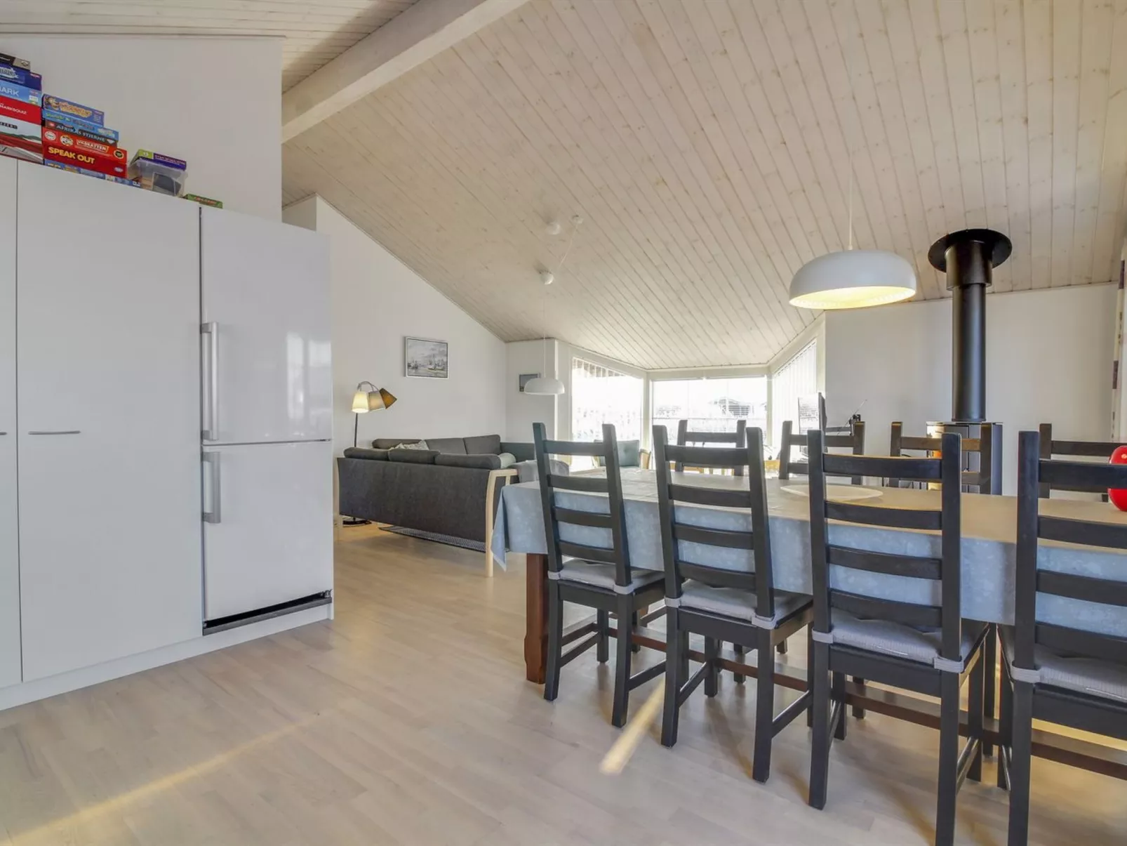 "Anya" - 650m from the sea-Inside
