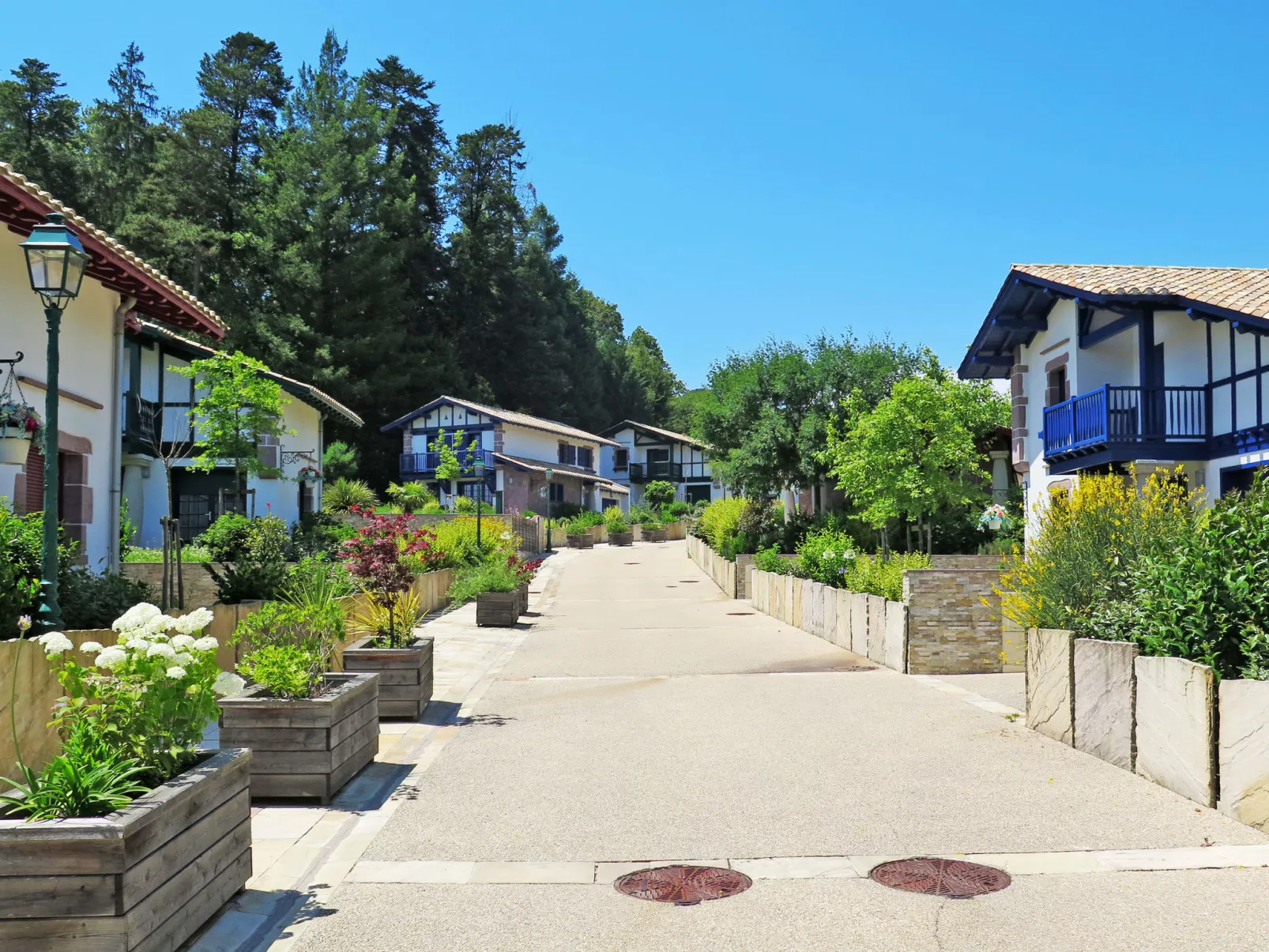 Le Domaine de Lana-Outside