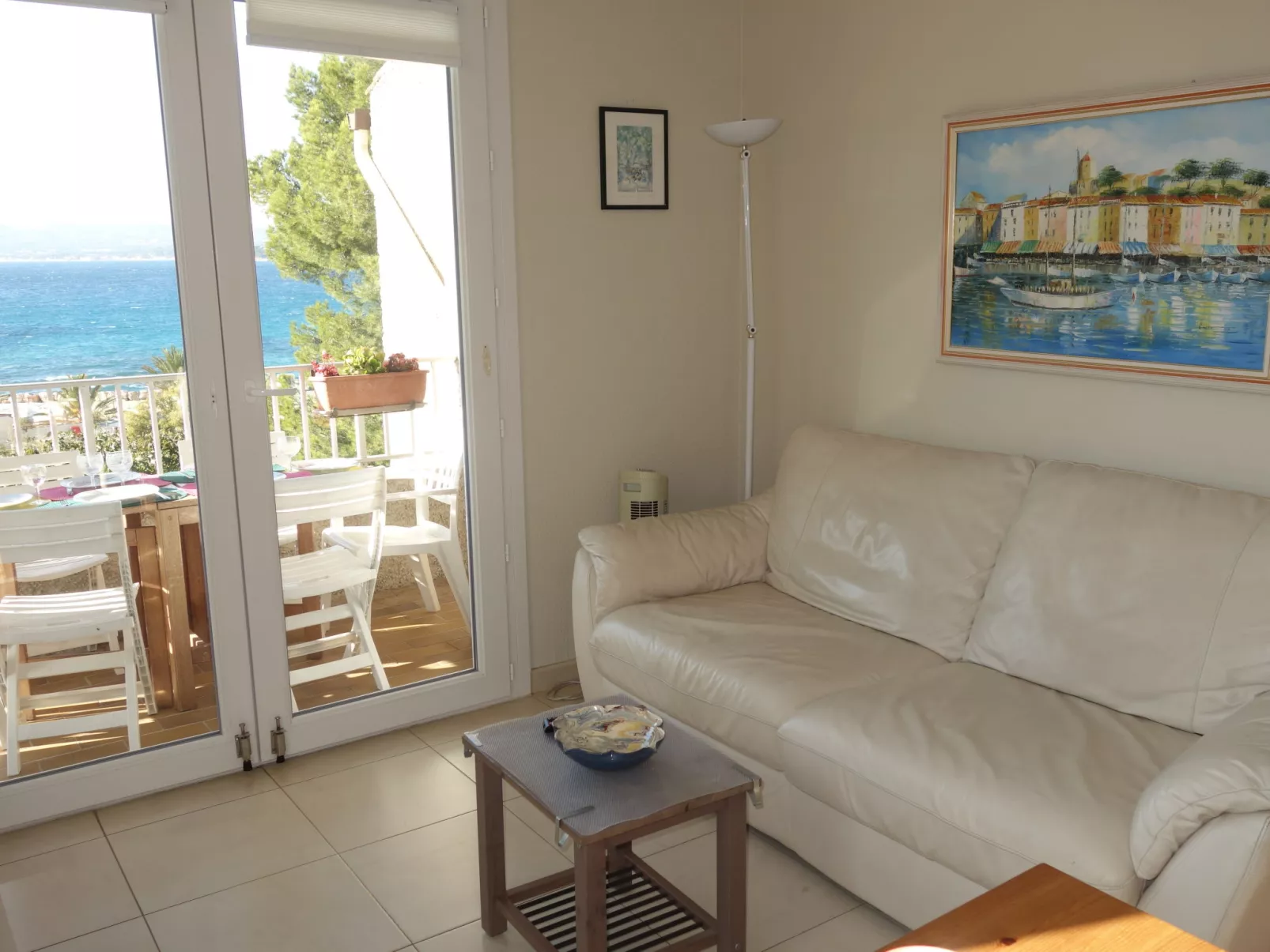 Les Aigues Marines-Inside