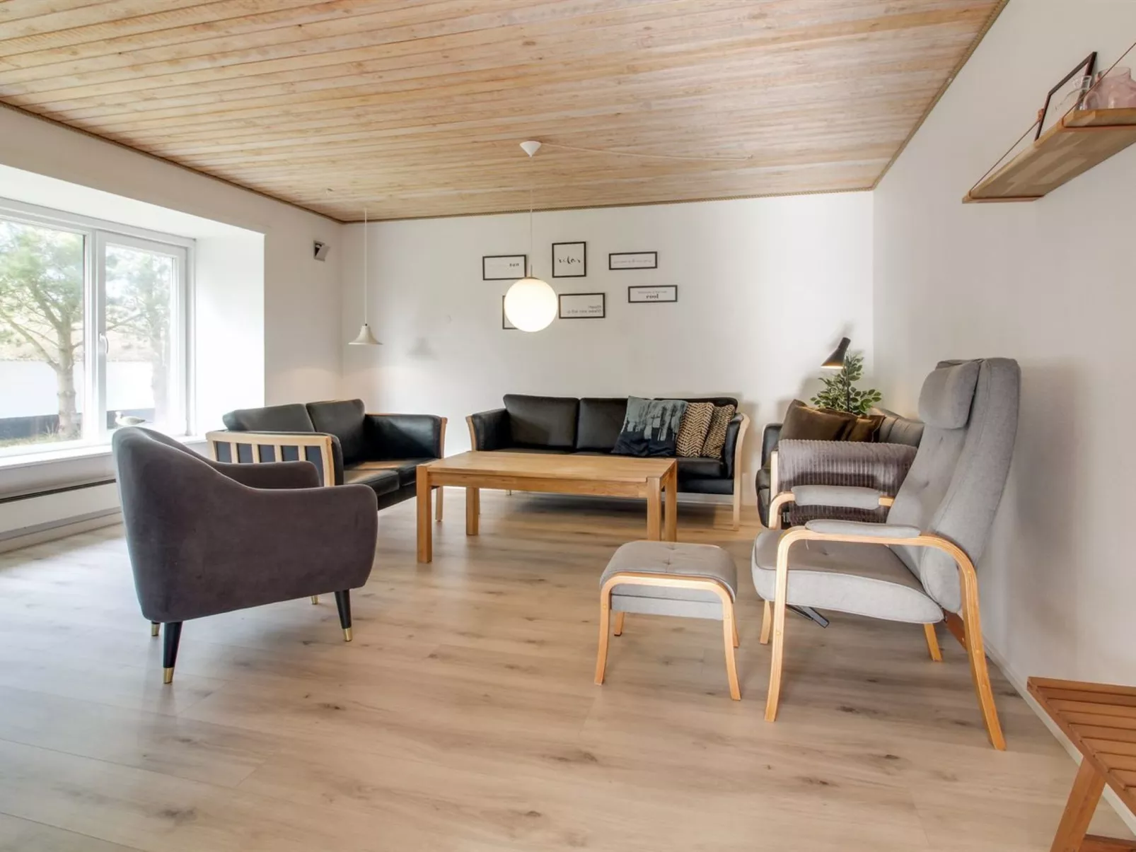 "Solmaz" - 3.5km from the sea-Inside