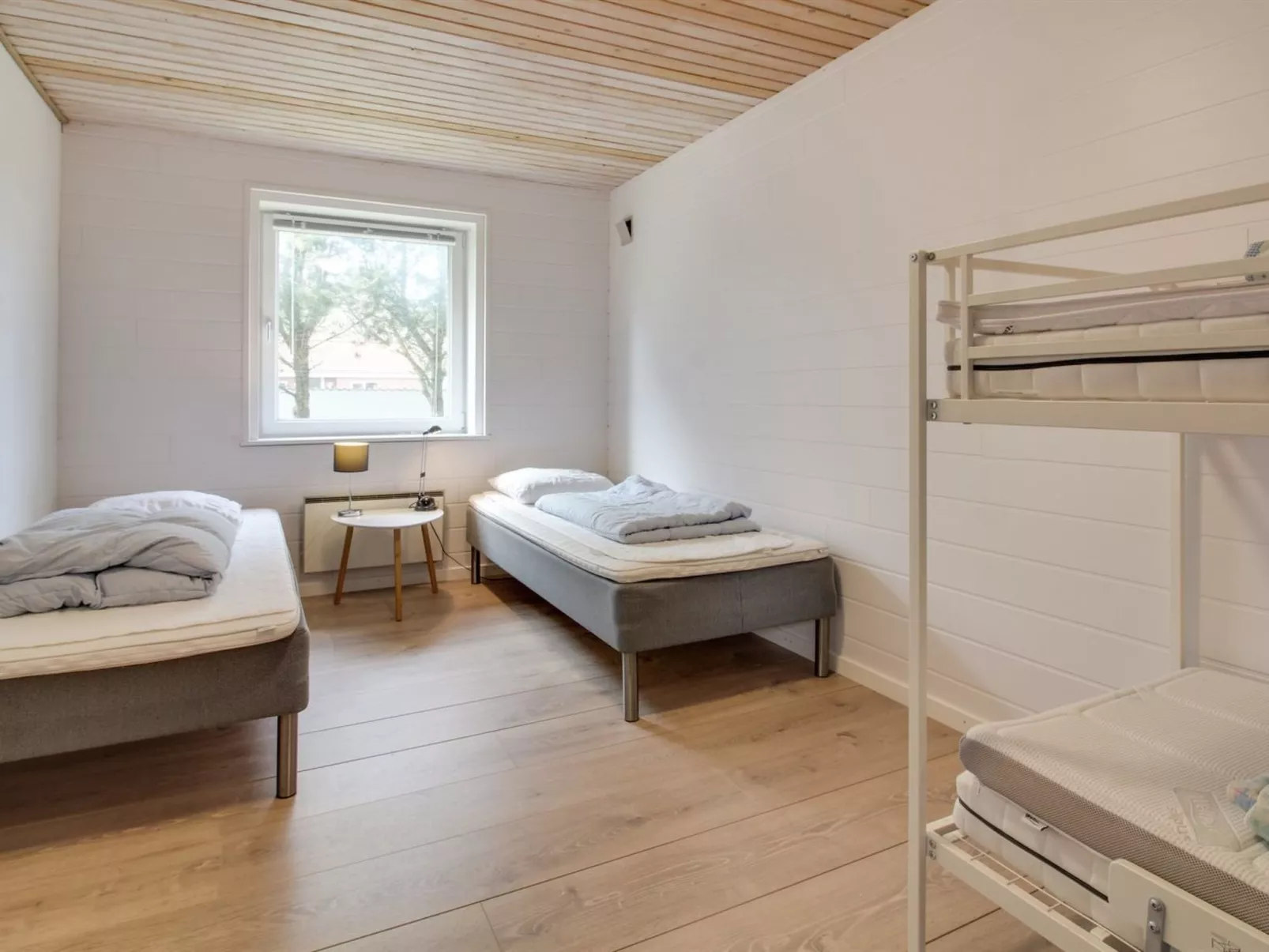 "Solmaz" - 3.5km from the sea-Inside