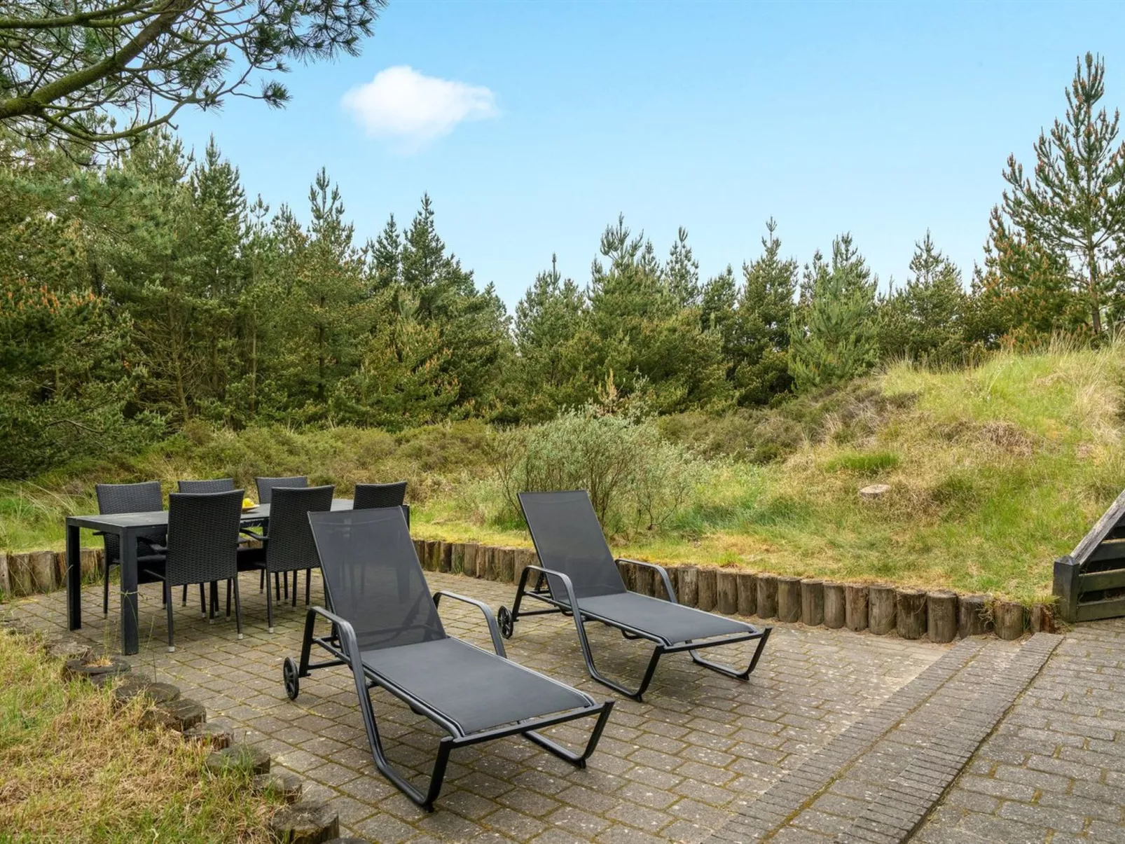"Roald" - 2.2km from the sea-Draußen