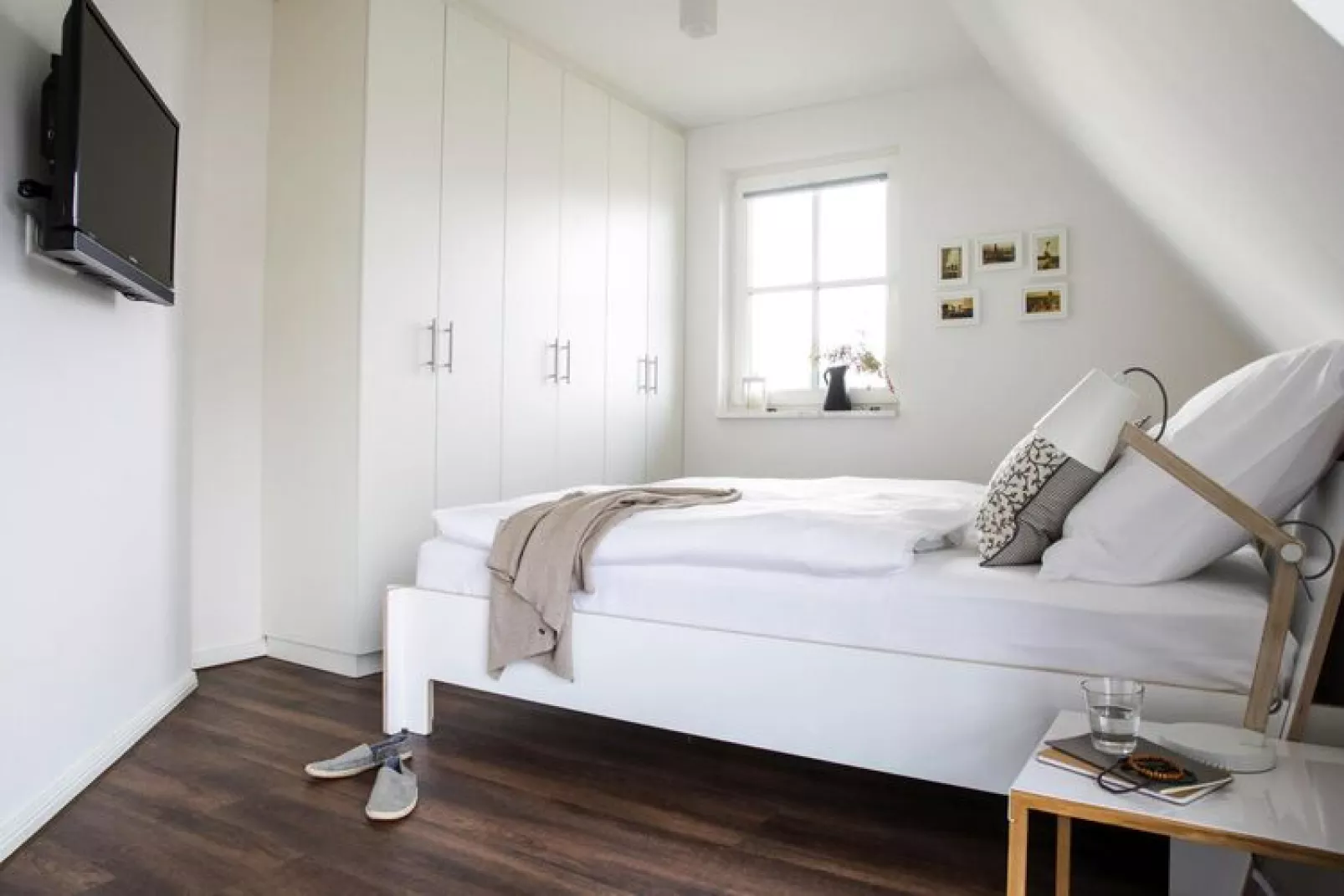 Schilfrohrsänger 45-Bedroom