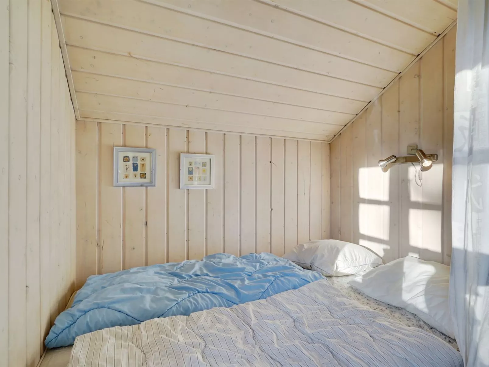 "Heralda" - 3.3km from the sea-Inside