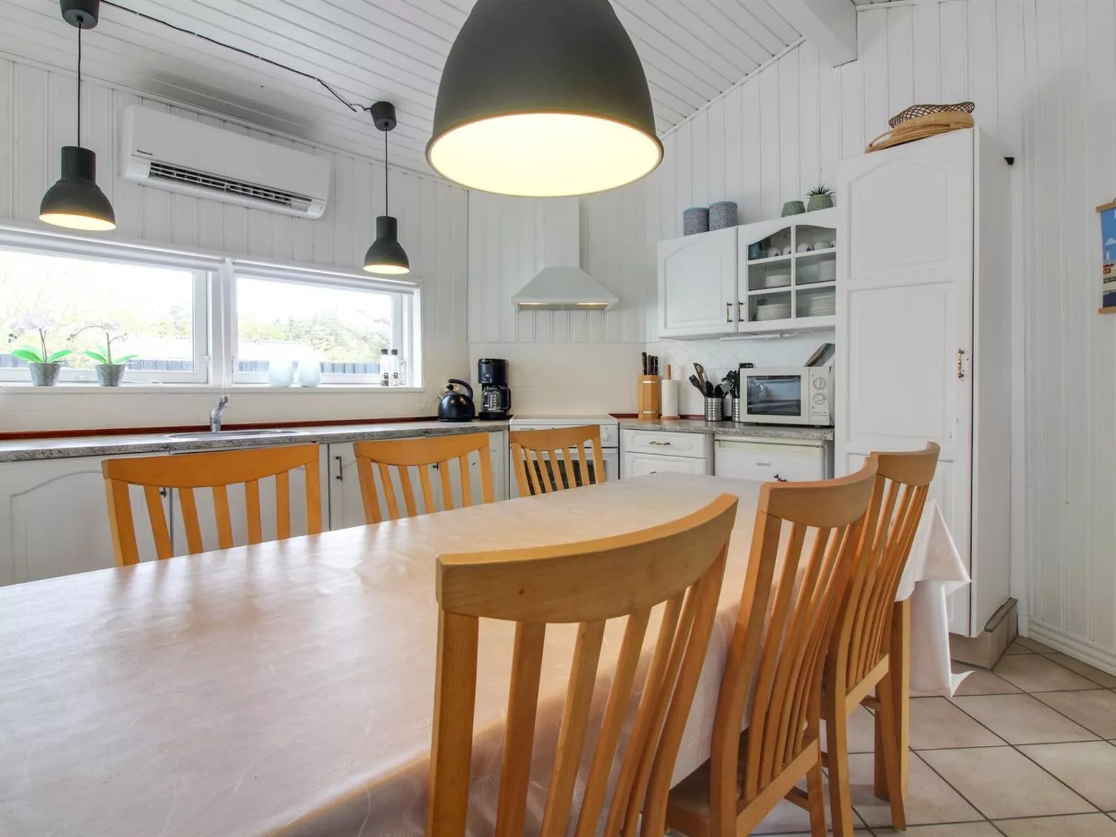"Henryette" - 200m from the sea-Inside