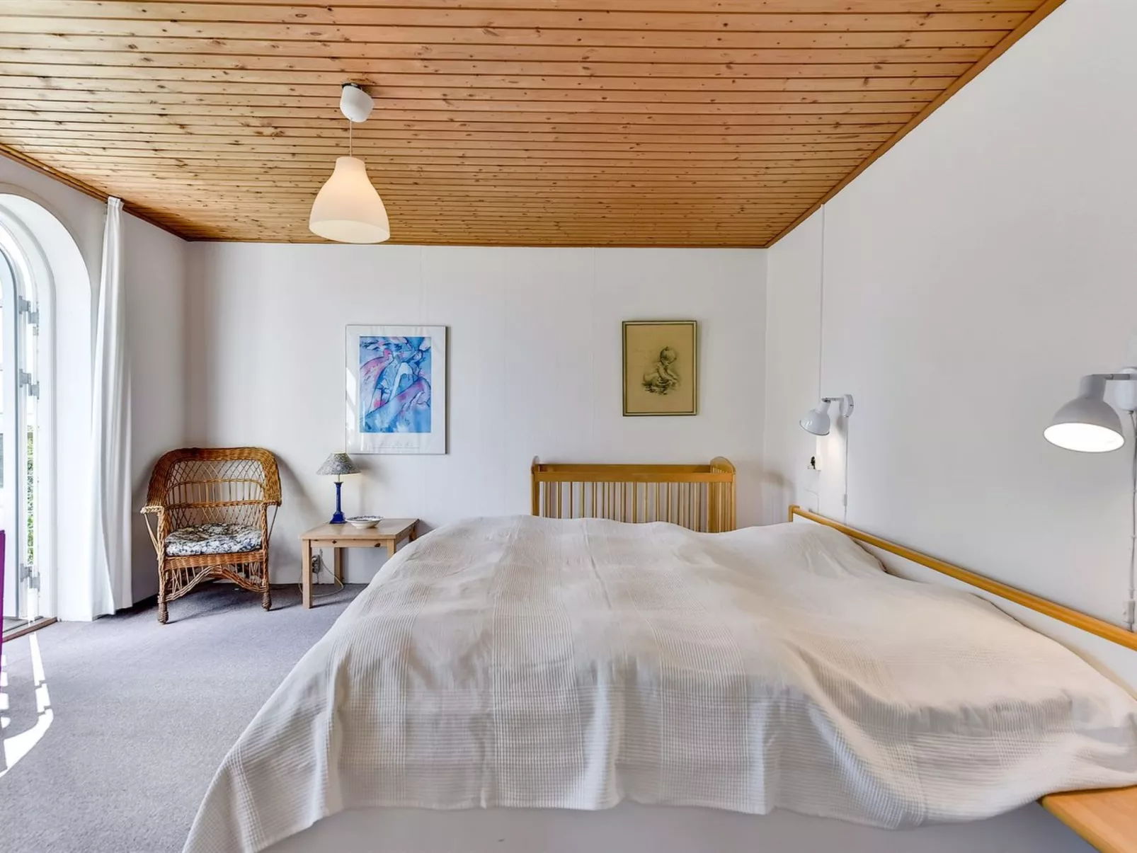 "Styrkar" - 4km from the sea-Inside