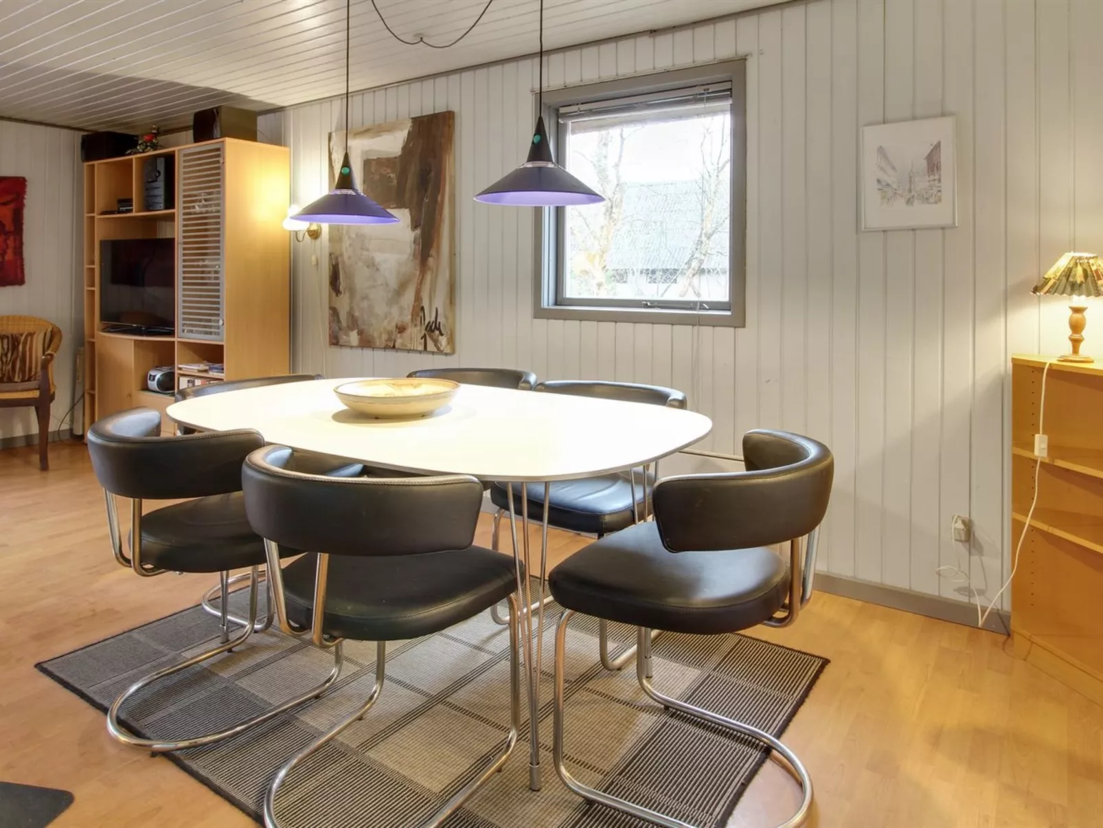 "Kabbi" - 2.6km from the sea-Inside