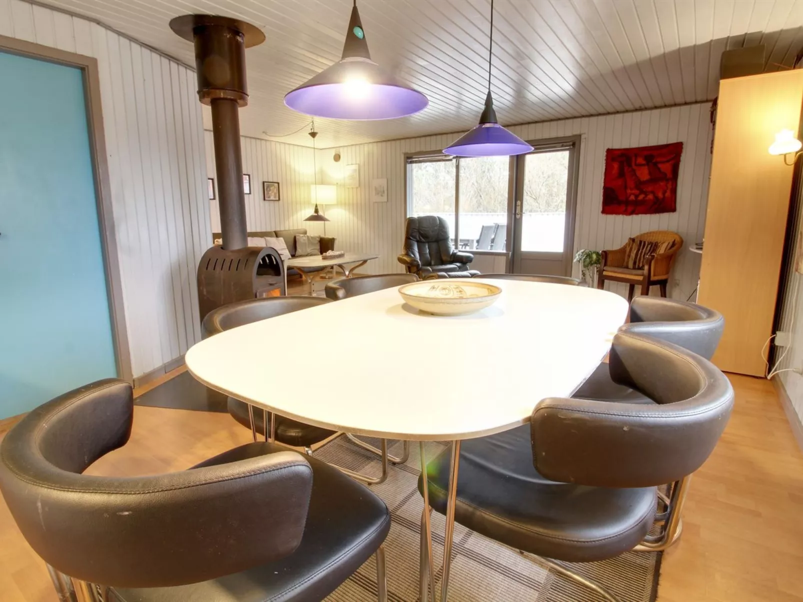 "Kabbi" - 2.6km from the sea-Inside