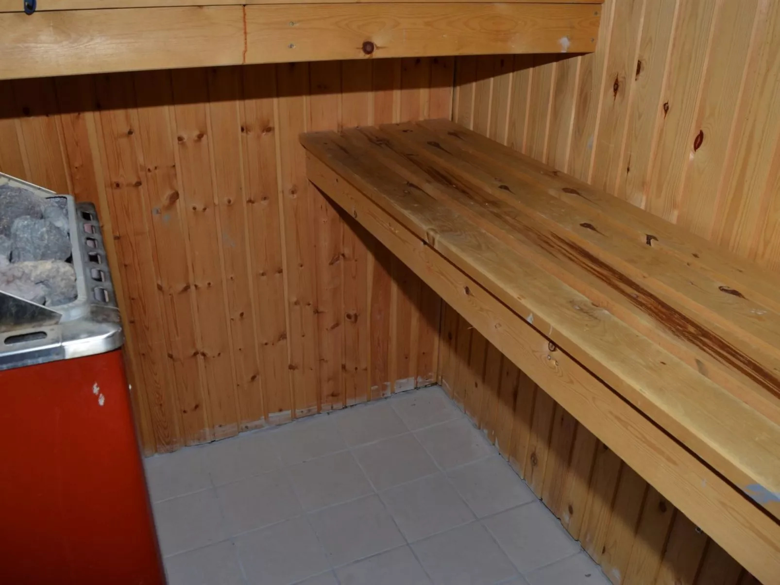 "Kabbi" - 2.6km from the sea-Inside
