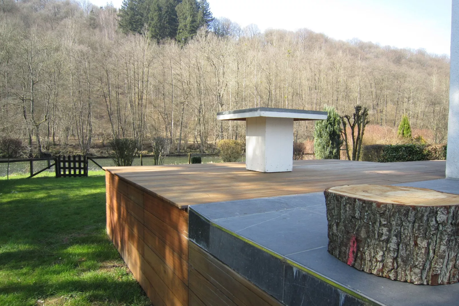 Nr 48-Terrace balcony