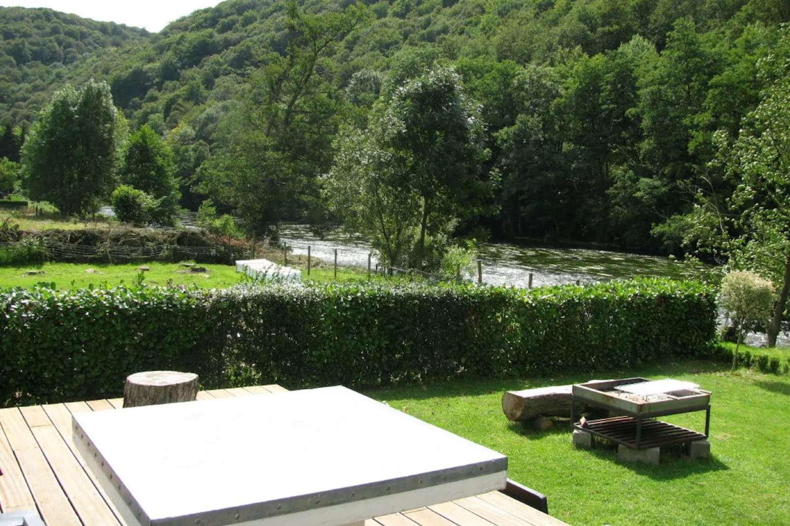 Nr 48-Gardens summer