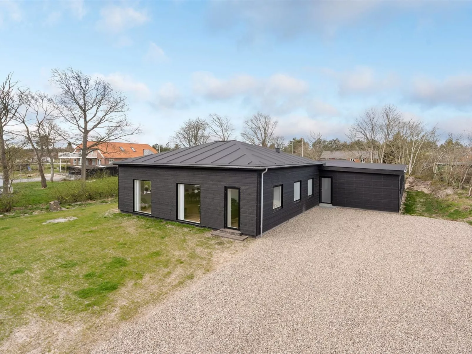 "Christiern" - 4.5km from the sea-Outside