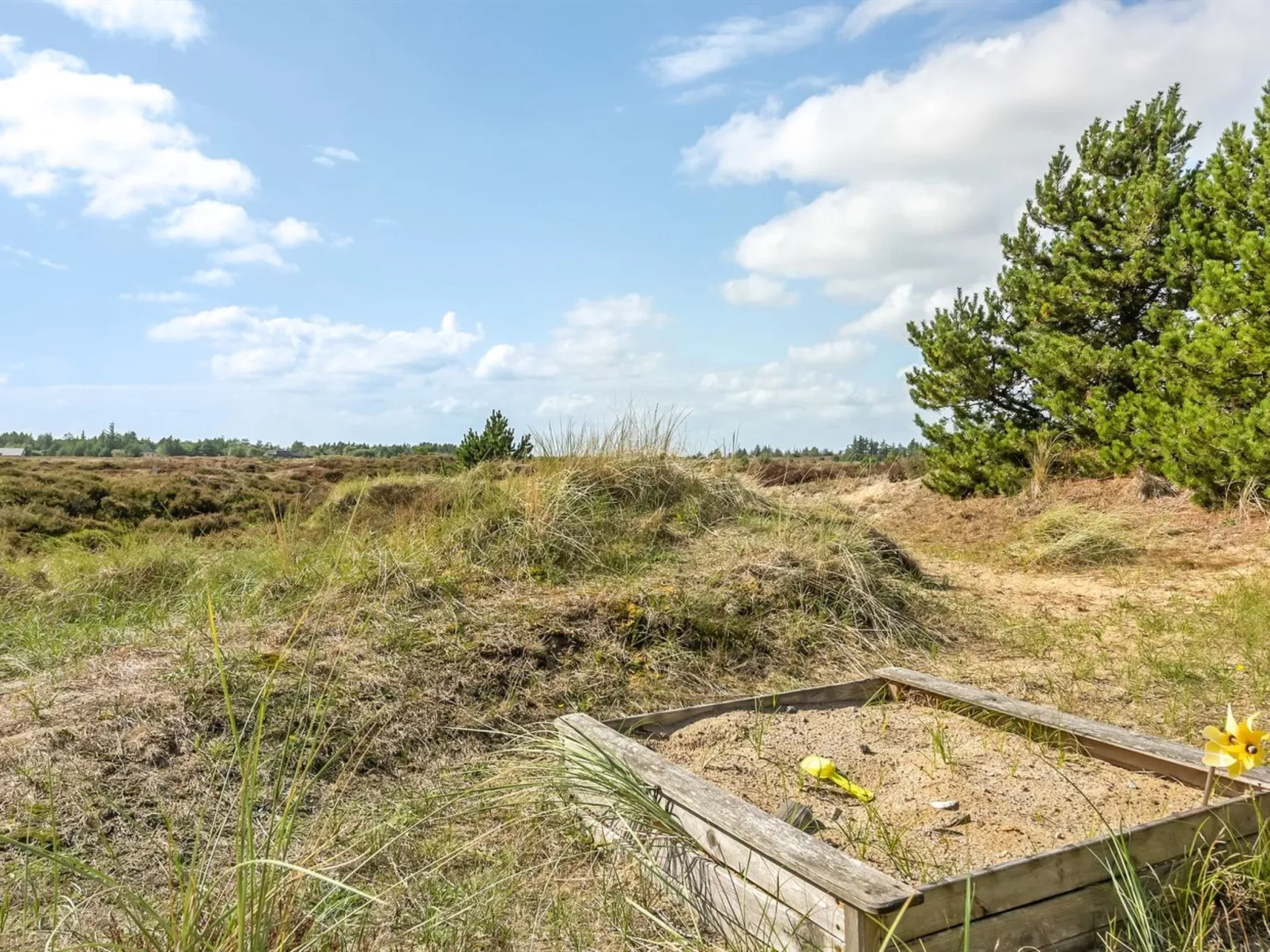 "Dufa" - 3.2km from the sea-Inside