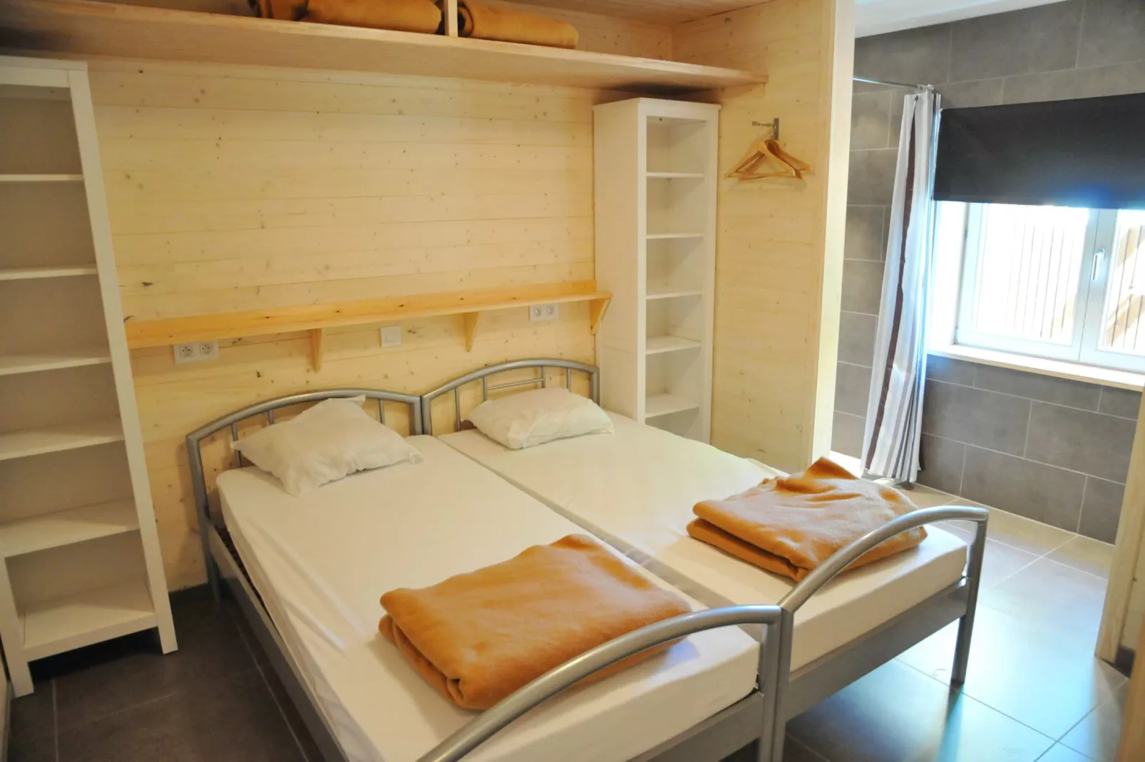 Les Rochettes Mars-Bedroom
