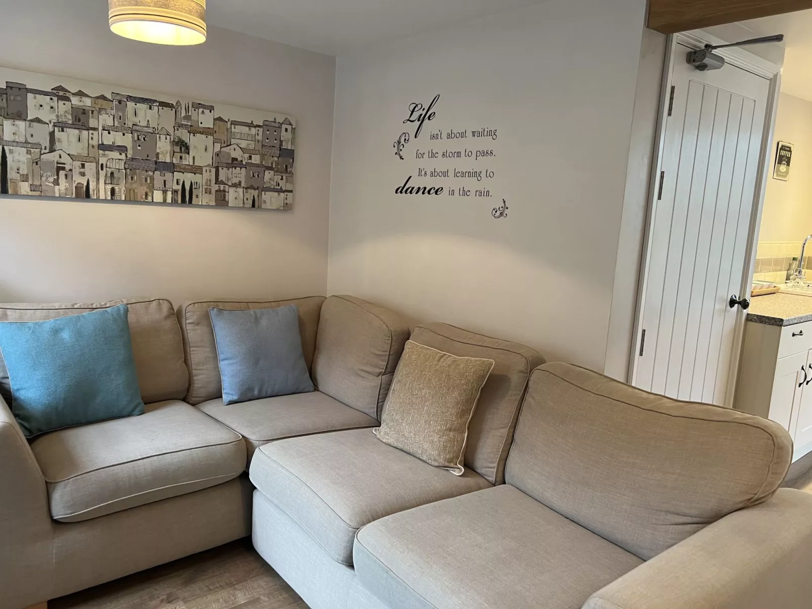 Cherry Orchard House-Inside