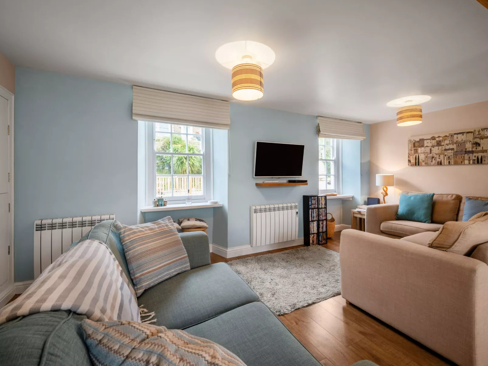 Cherry Orchard House-Inside
