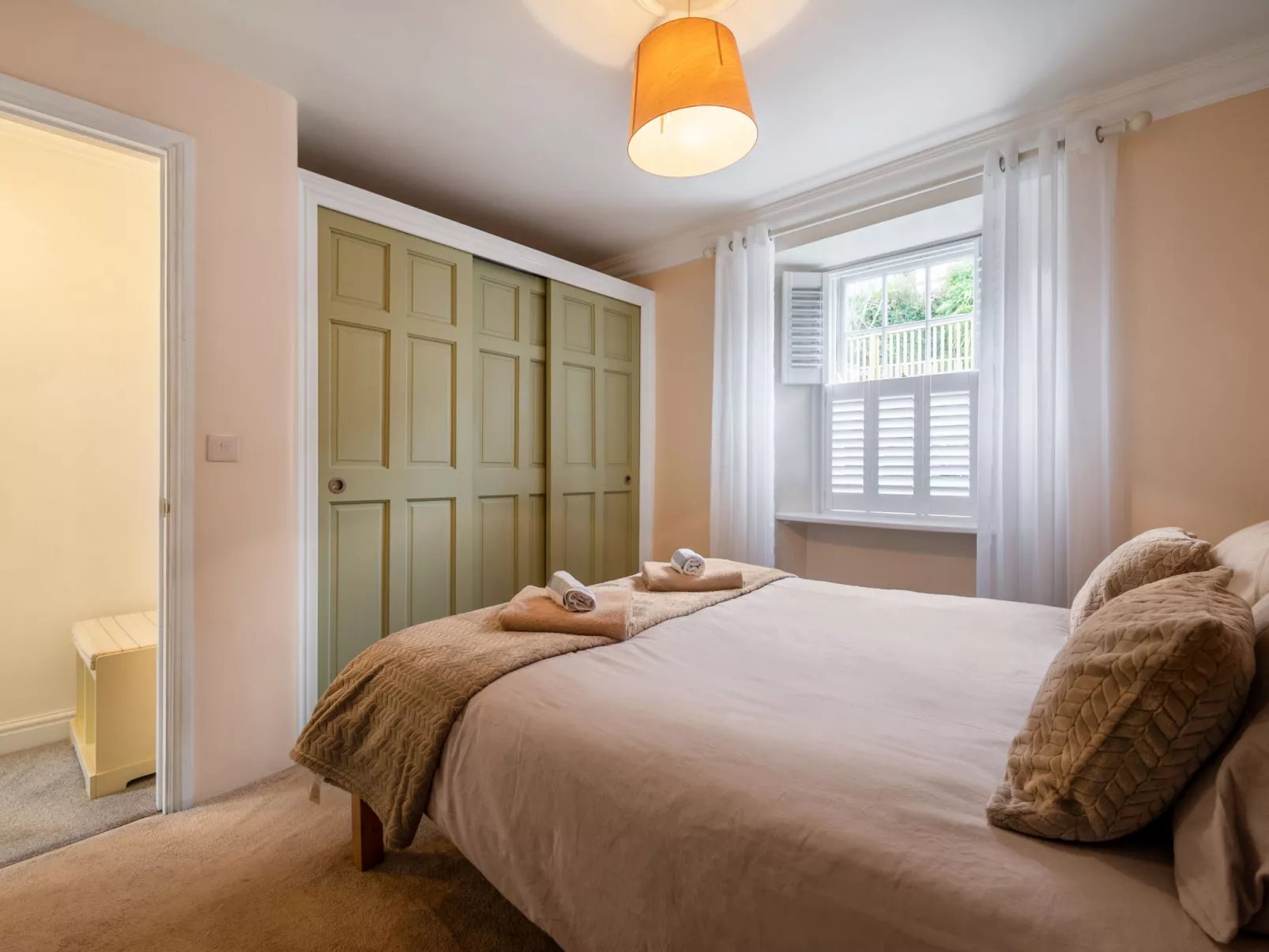 Cherry Orchard House-Inside
