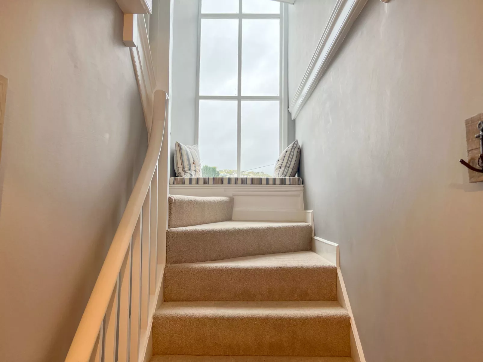 Cherry Orchard House-Inside