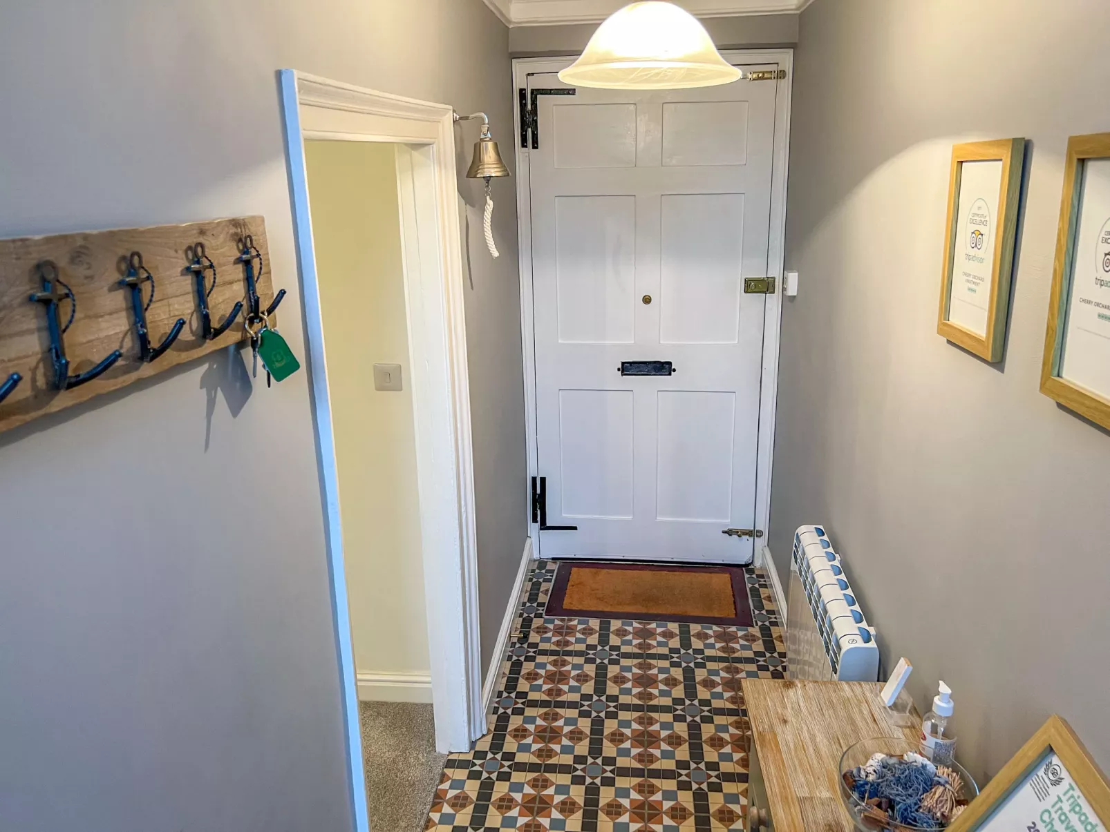 Cherry Orchard House-Inside