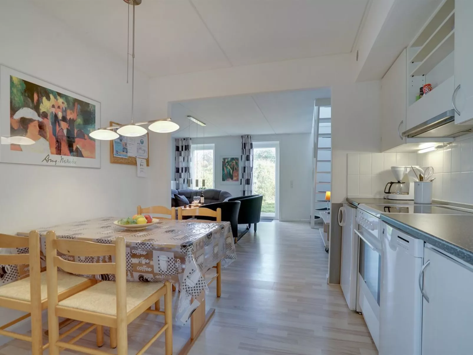 "Herward" - 2.3km from the sea-Drinnen