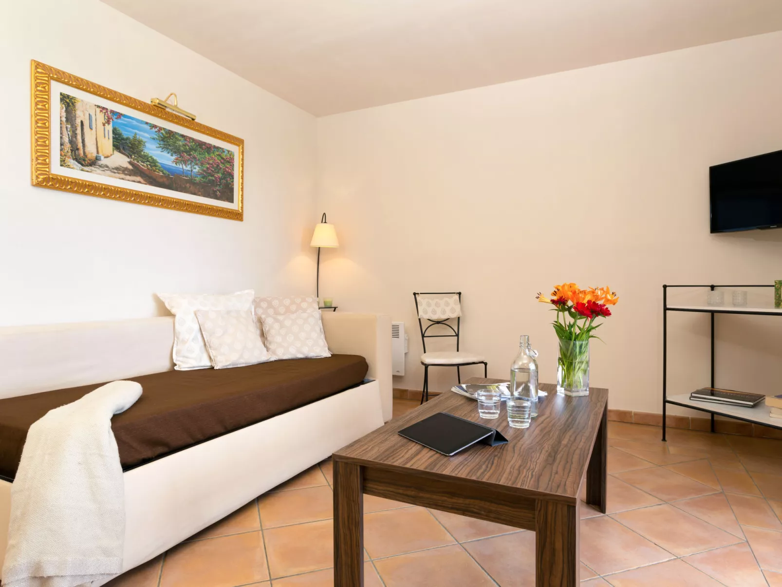Provence Country Club-Dedans