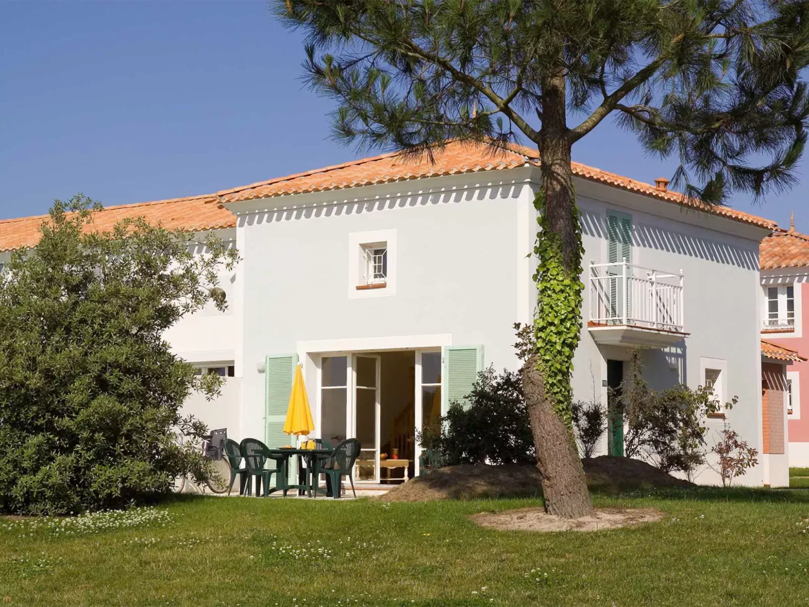 Le Domaine de Fontenelles-Outside