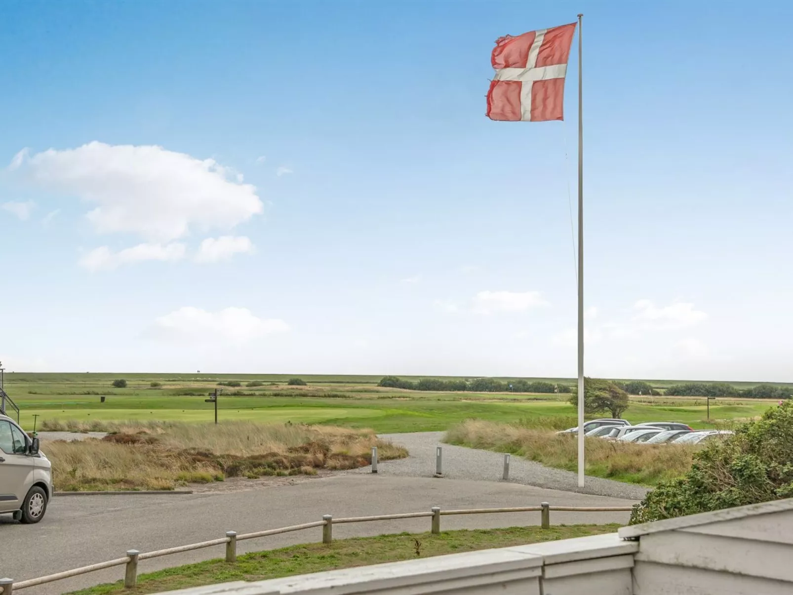 "Nils" - 2.3km from the sea-Outside