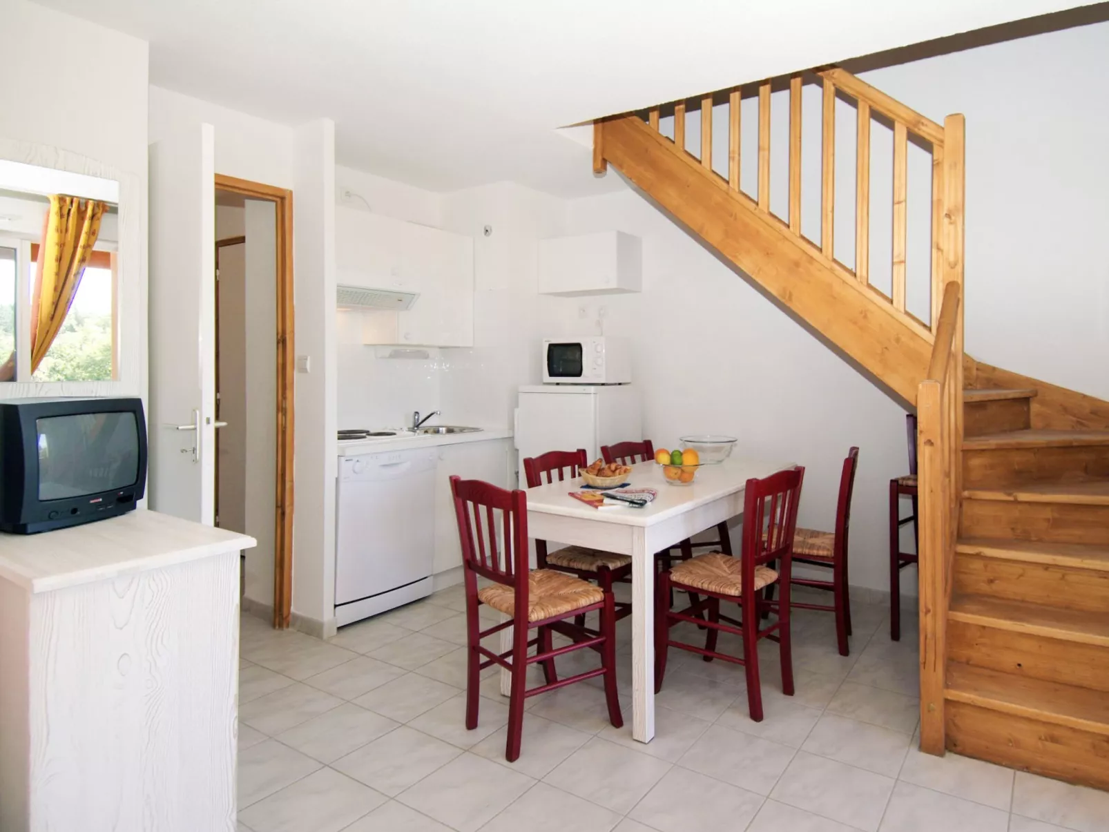 Les Hauts de Salavas-Inside