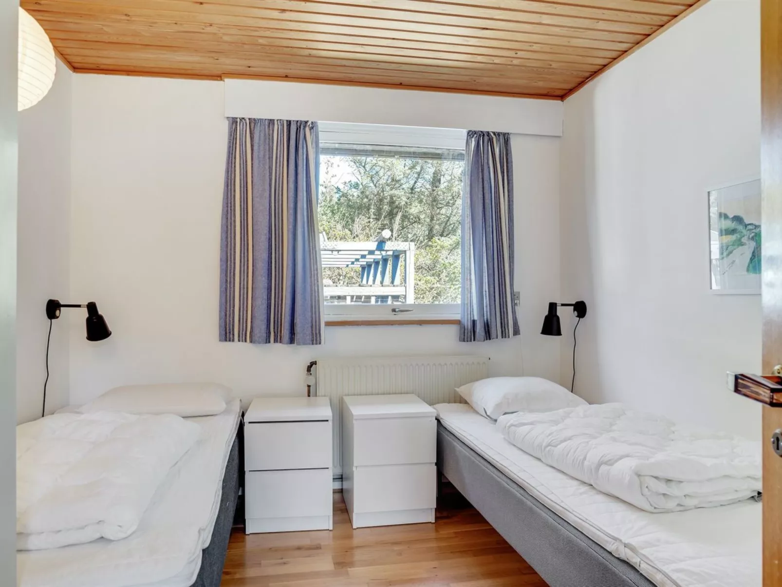 "Matilda" - 375m from the sea-Inside