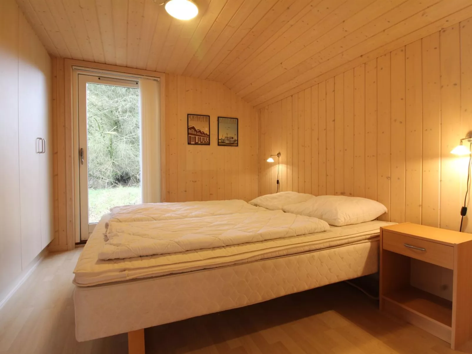 "Synnöve" - 550m from the sea-Inside