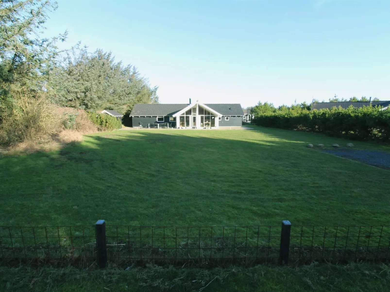 "Synnöve" - 550m from the sea-Outside