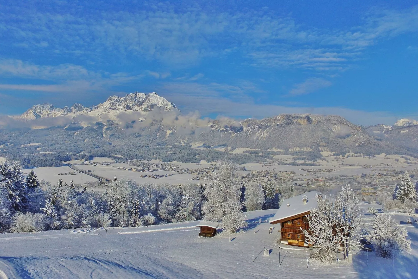 Berghof Webern-Exterior winter