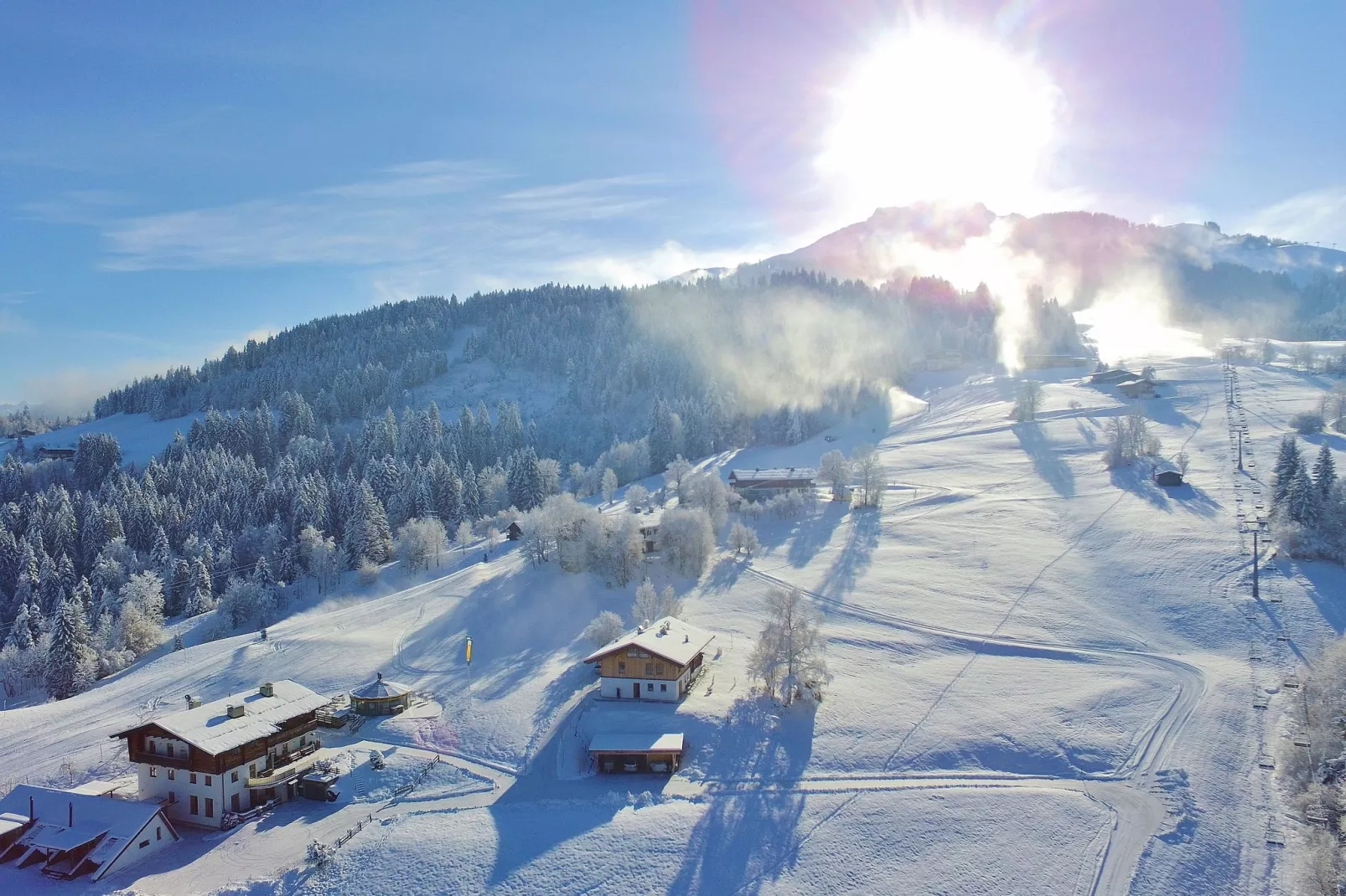 Berghof Webern-Exterior winter