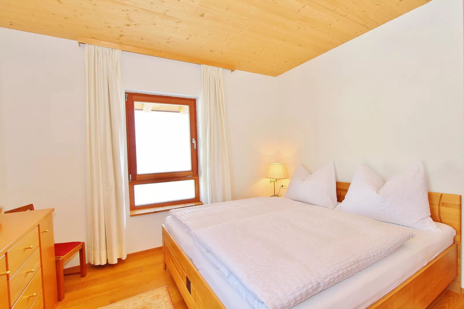 Kaiserblick Berghof-Bedroom