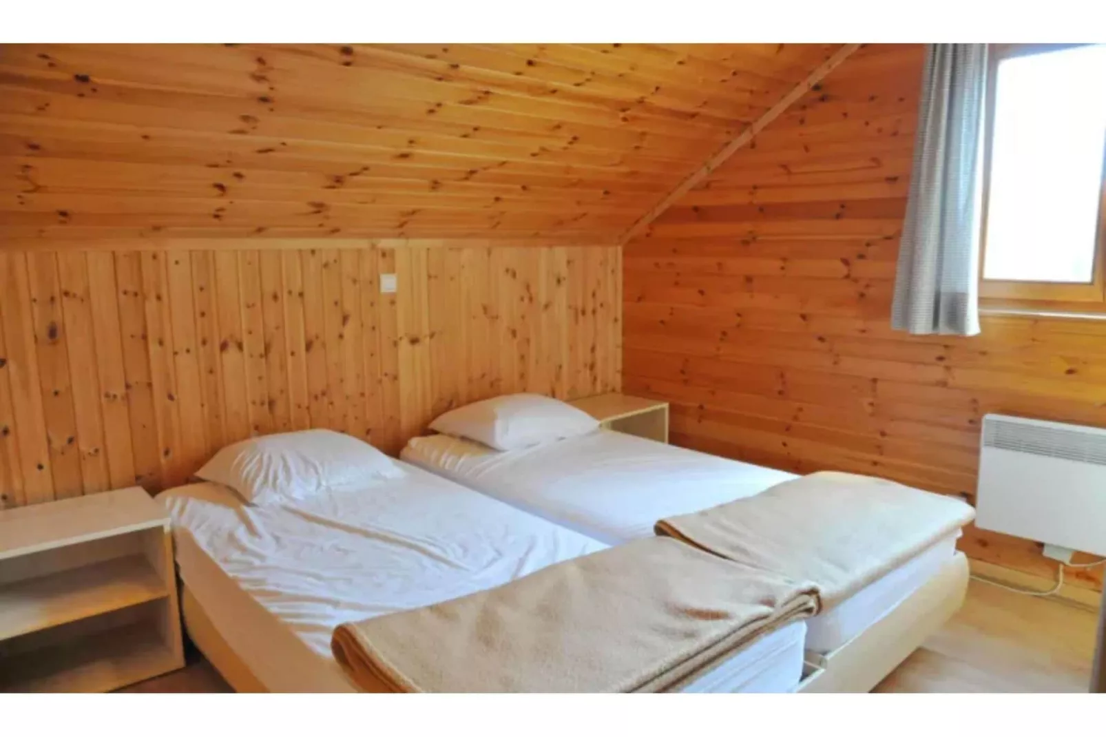 Les Rochettes Jupiter-Bedroom