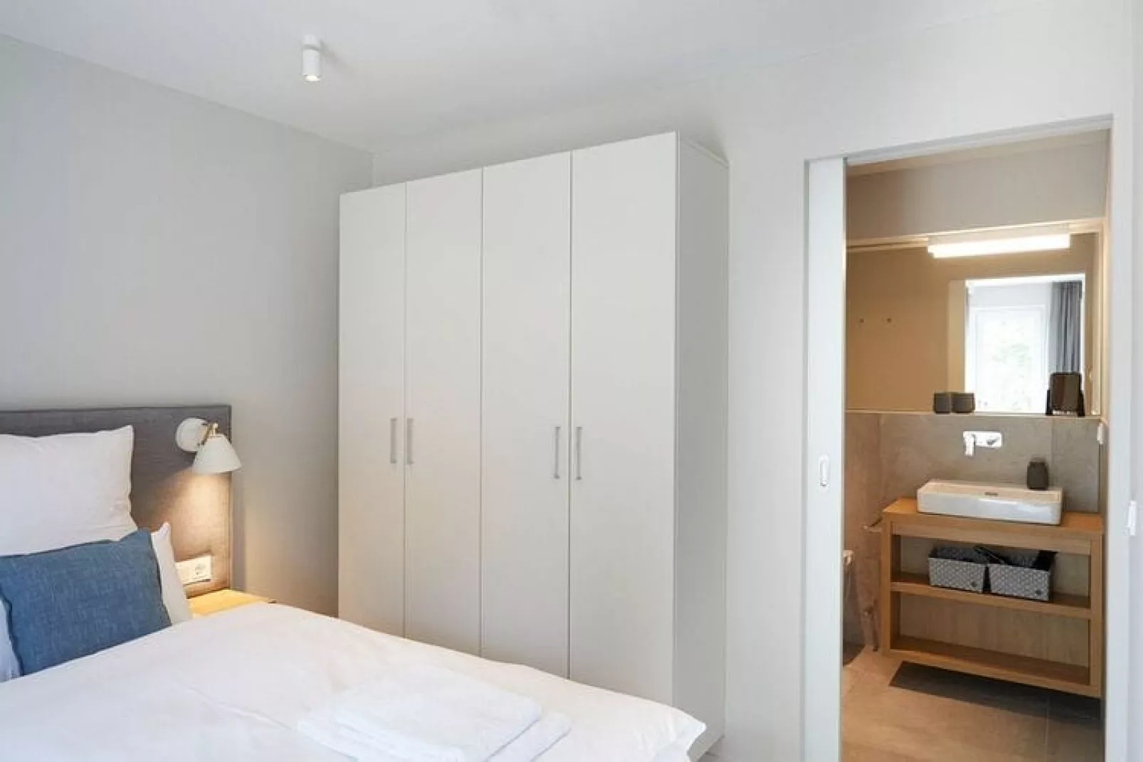 Bades Huk Hohenkirchen-2 Schlafzimmer-Schlafzimmer