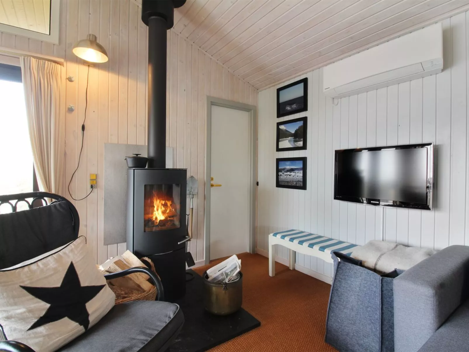 "Riitta" - 300m from the sea-Inside