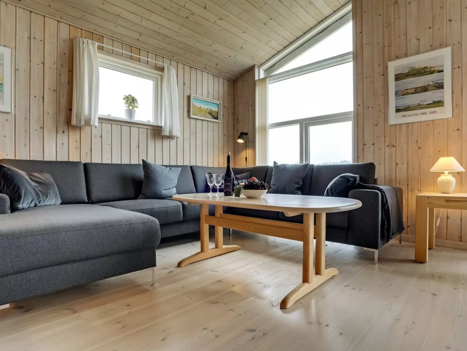 "Sampsa" - 600m from the sea-Drinnen