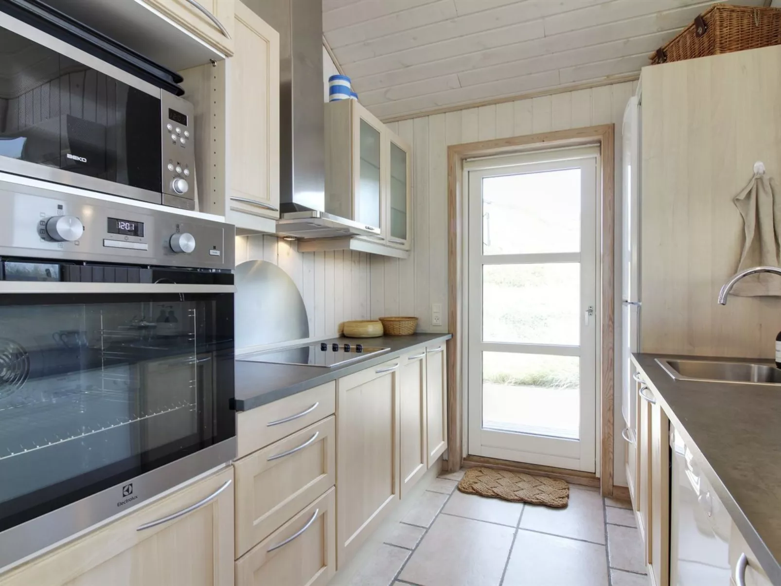 "Åmunde" - 150m from the sea-Inside