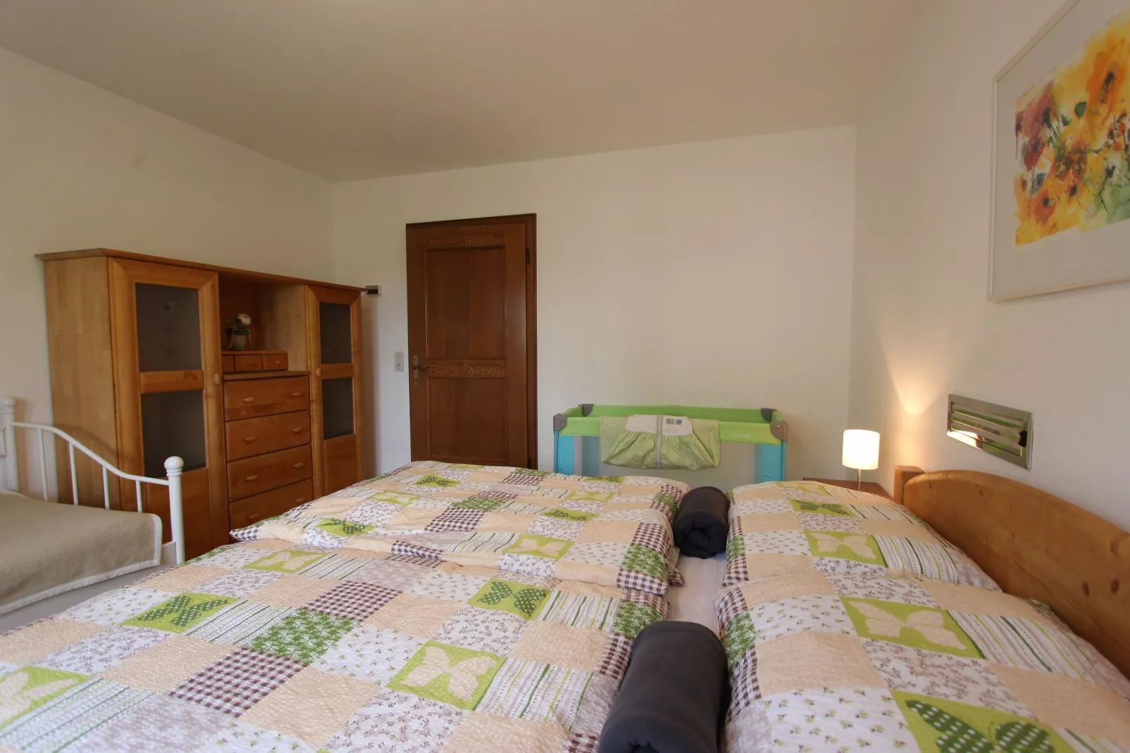 Limm-Bedroom