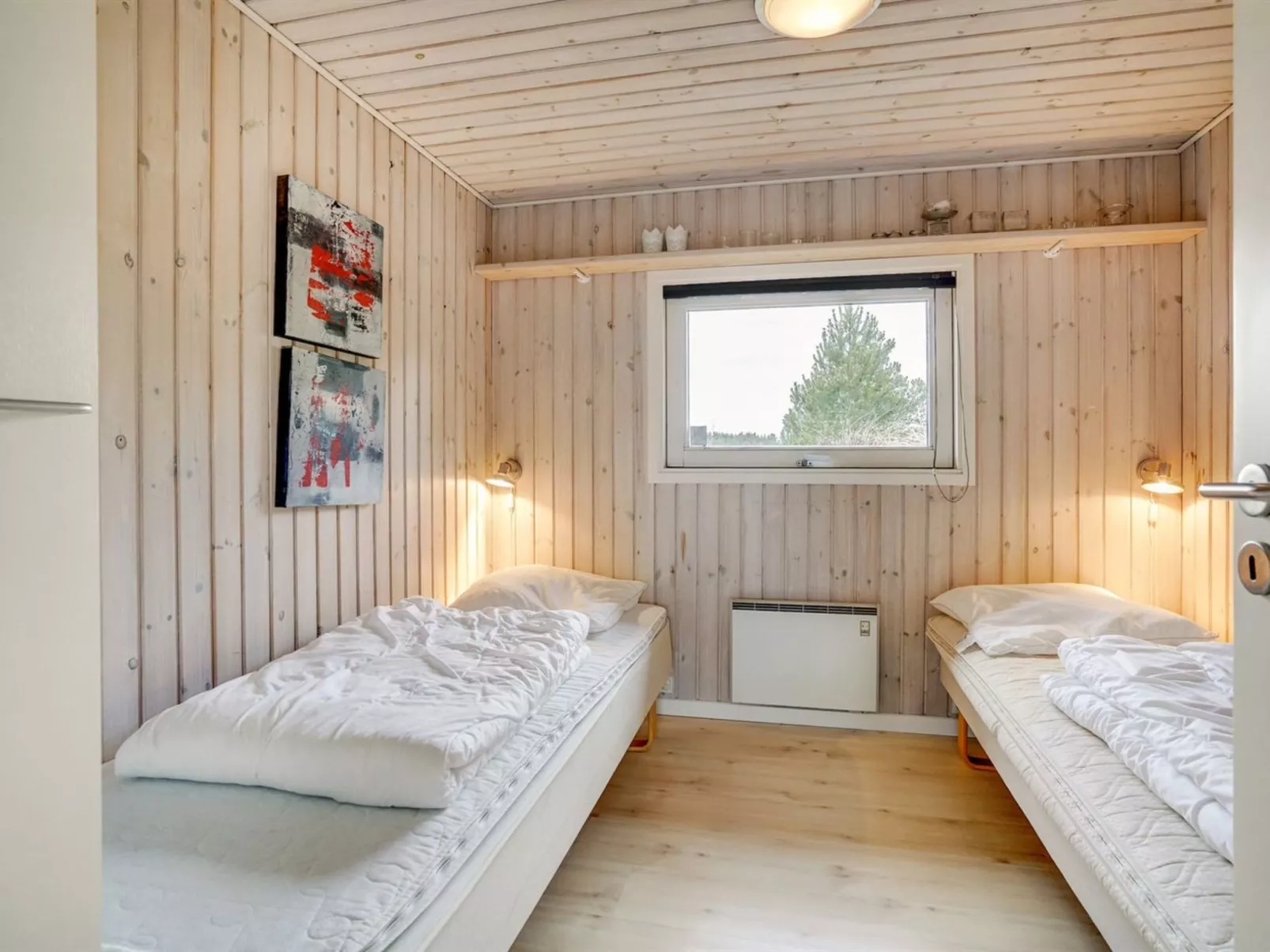 "Börge" - 3.9km from the sea-Inside
