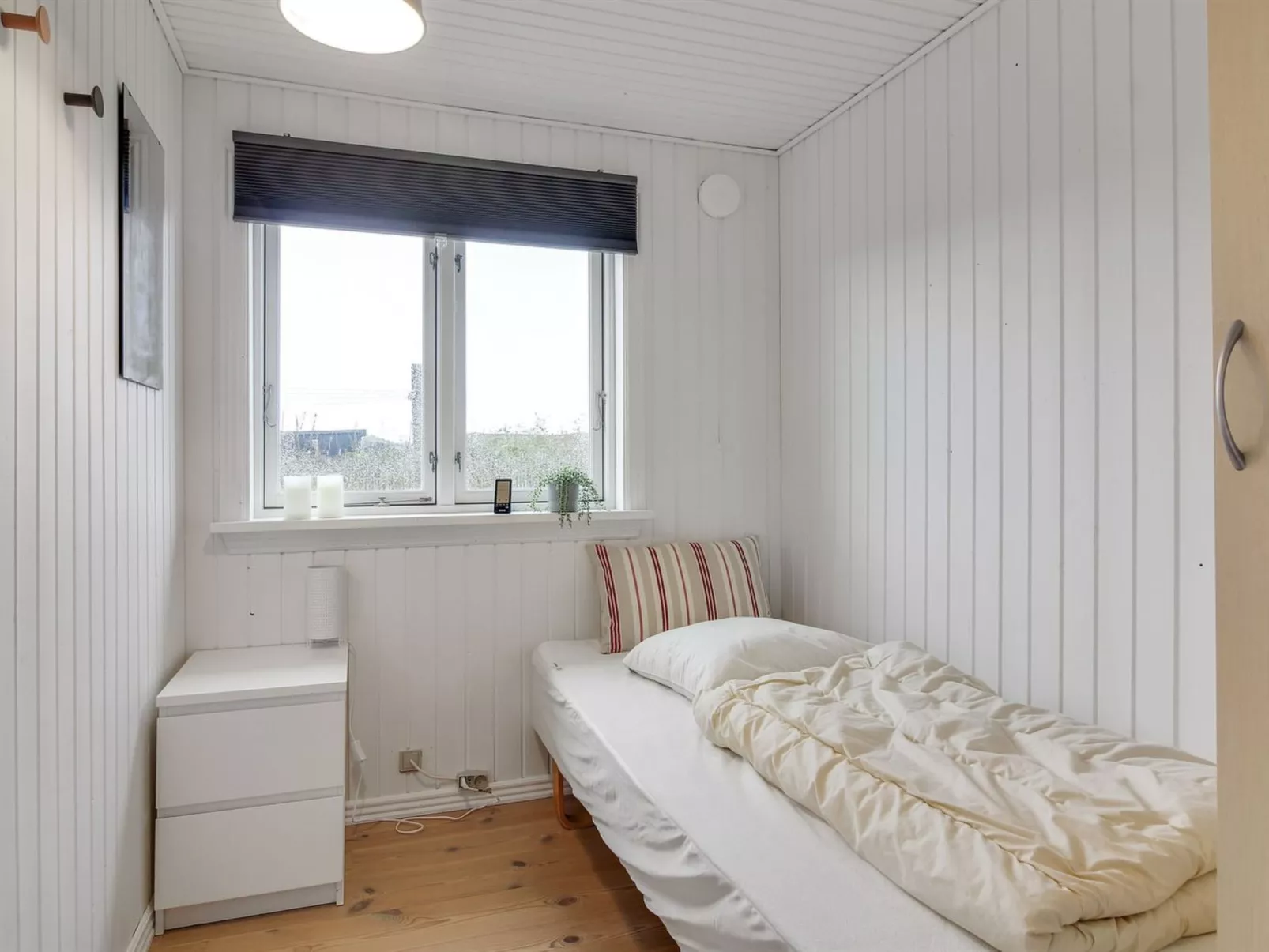 "Nehat" - 300m from the sea-Inside