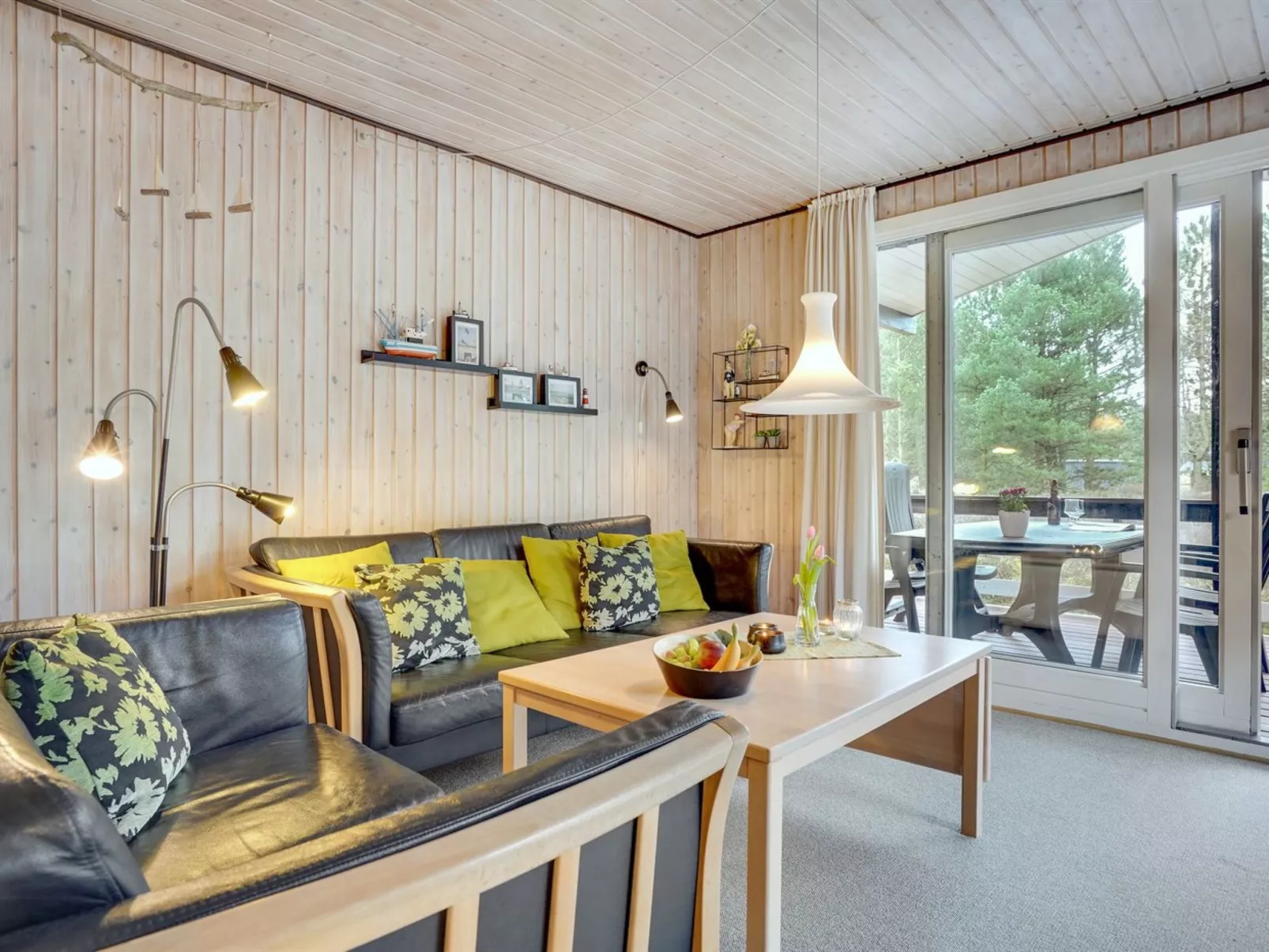 "Sigrun" - 4km from the sea-Inside