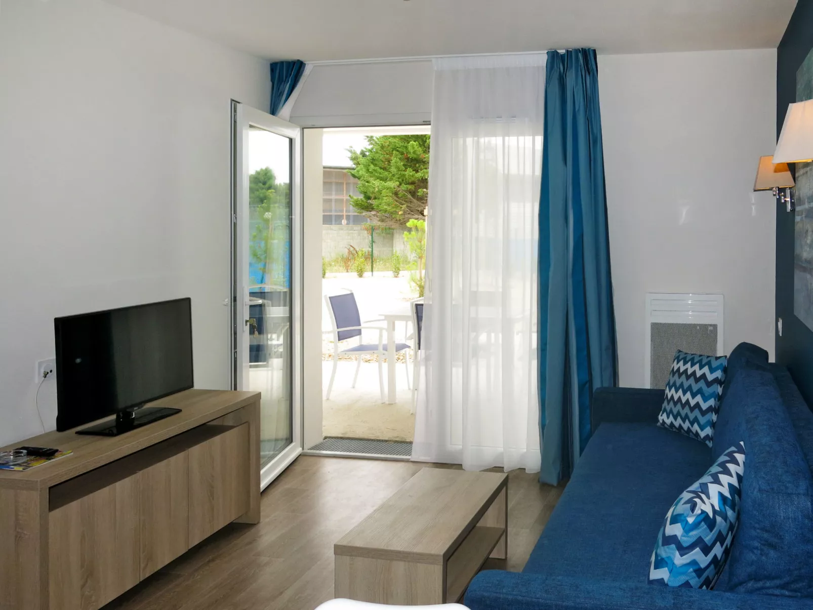 Le Domaine des Pins-Inside